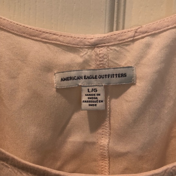 American Eagle lace bottom tank. - Picture 3 of 3